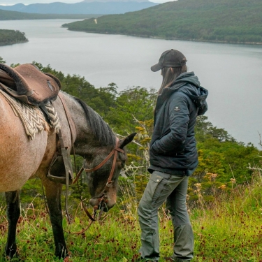 Cabalgata en Lago Escondido